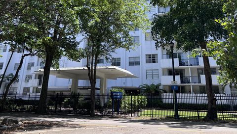 2780 NE 183rd St # 1714 Aventura