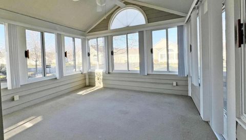 6363 Pinehurst Point