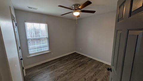 226 N Orchard Farms Ave