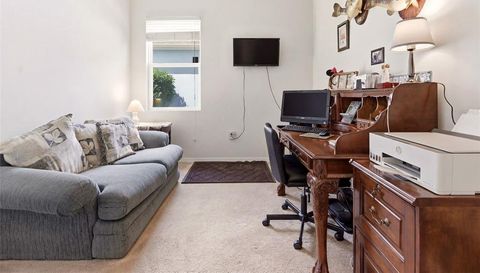 133 LAKESHORE DRIVE