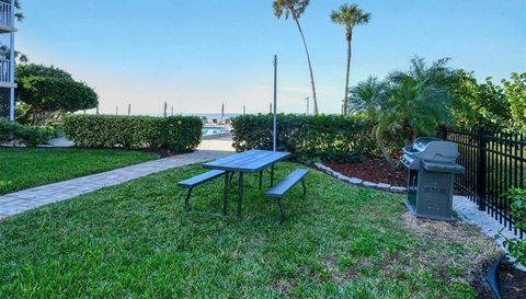 800 BENJAMIN FRANKLIN DRIVE