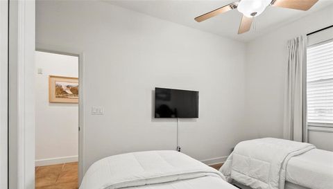 200 Cinnamon Beach Way