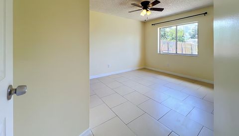 7122 Harbor Heights Cir