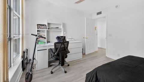 3500 Mystic Pointe Dr