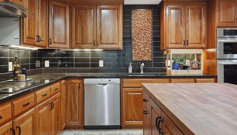 6965 Lake Harrison Circle