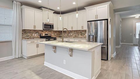 12538 Rangeland Blvd