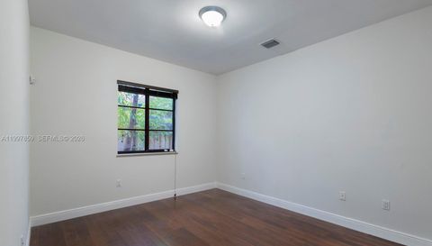 324 Sw 30th Rd