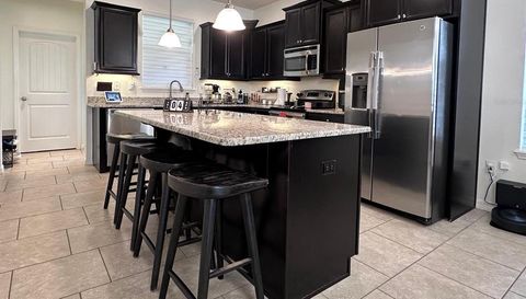 1562 SOFTSHELL STREET