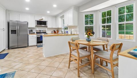 4197 Chadds Xing