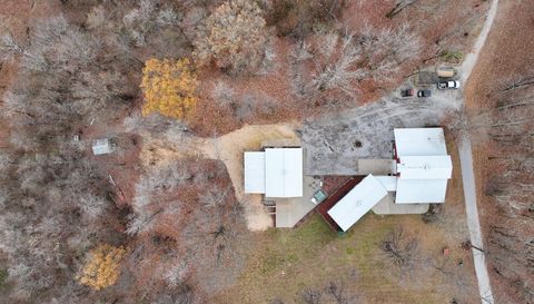 25065 Rock Springs Hollow Rd