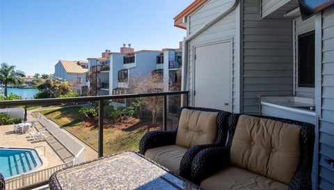 557 PINELLAS BAYWAY S