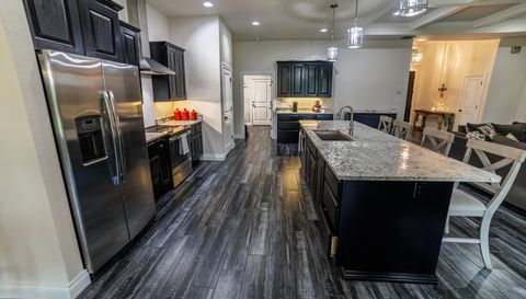 2127 Oakwood Holw
