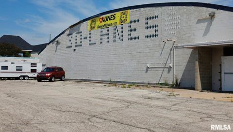 3812 N HARRISON Street