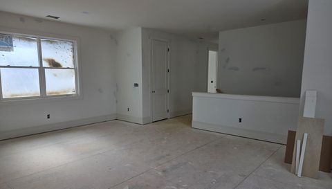 7048 Nichols Cove Dr