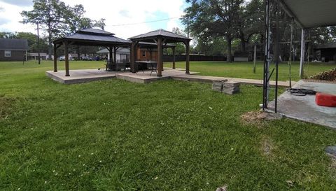 120 Barker Dr