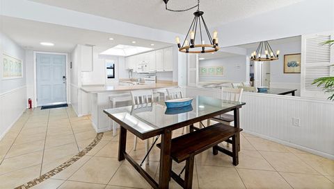 7520 RIDGEWOOD AVENUE