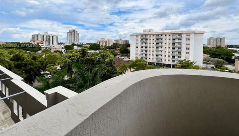 50 Menores Ave