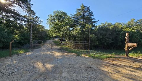 114 Fealy Rd