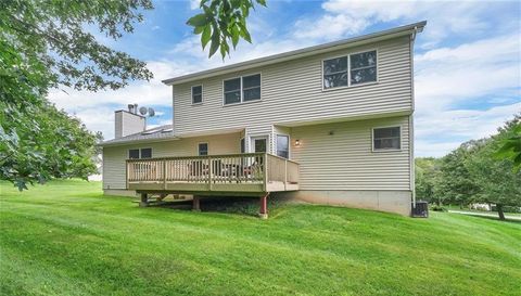 2 Whitman Pl