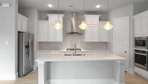 16807 Hemlock Grove Dr