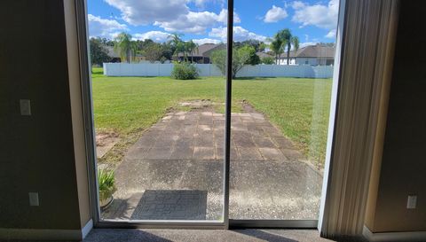 3145 Twisted Oak Loop