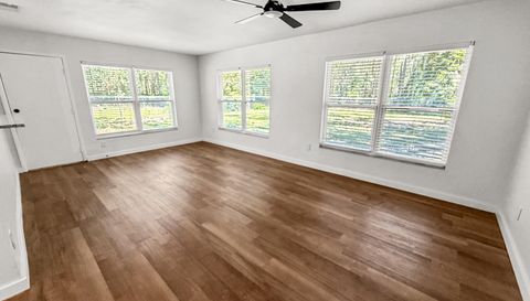 2532 NE 13th Ave