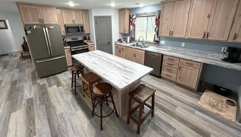 17575 Saylers Lakeview Road