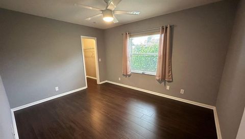 5052 Woodstone Circle