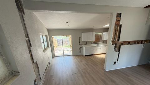 2612 9th Ave W