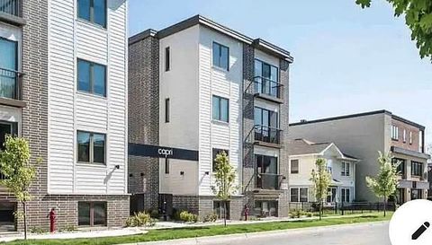 131 E 8th St UNIT 210