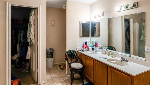 9213 Old Clydesdale Dr