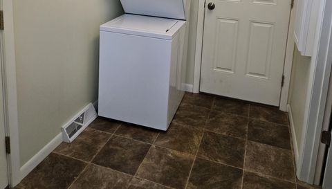 108 Mohawk Dr