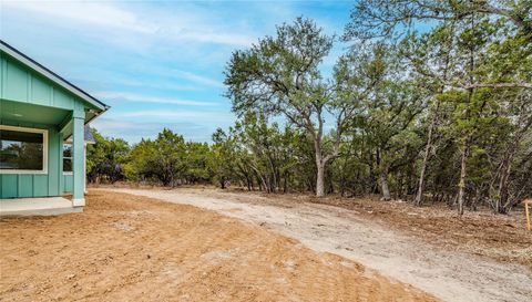 8 Huisache LN