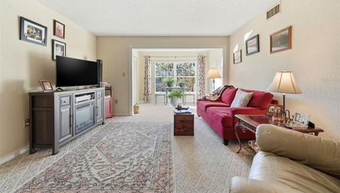 110 N TREMAIN STREET