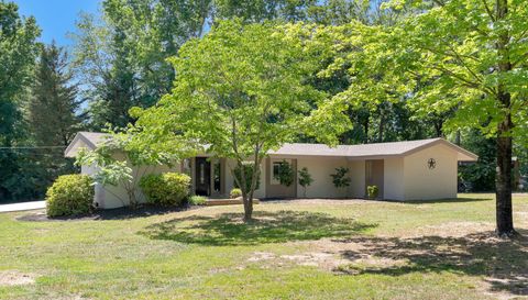 180 Lanewood Dr