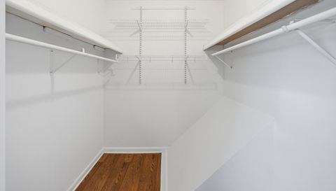 377 Farmingdale Circle