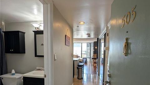 255 Dolphin Point