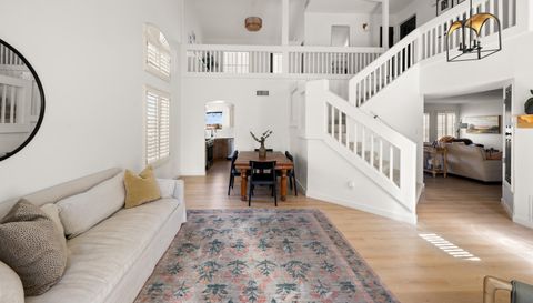 1645 Playa Del Sol St