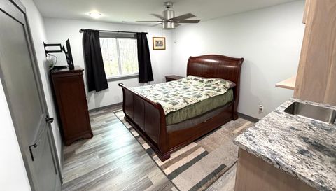 17575 Saylers Lakeview Road