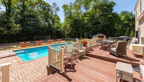 23 Josica Dr