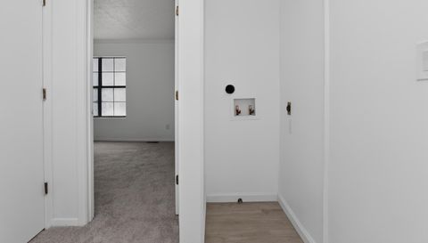 2920 Aspen Woods Entry