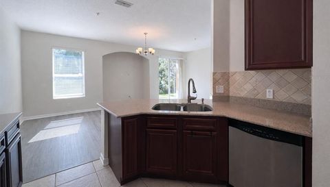 15342 OAK APPLE COURT