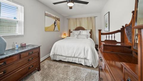 2100 S DAYTONA AVENUE