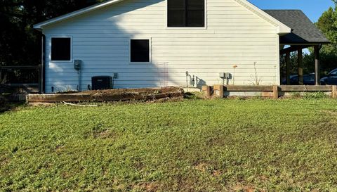 624 Lewisville Vienna Rd