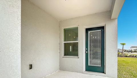 1823 Summer Serenity Dr