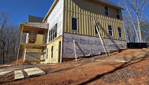 7048 Nichols Cove Dr