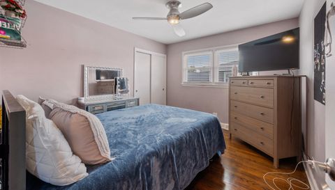 8426 W Betty Terrace