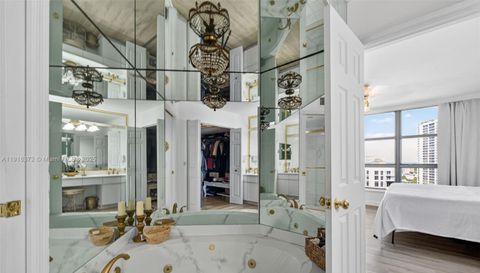 3500 Mystic Pointe Dr