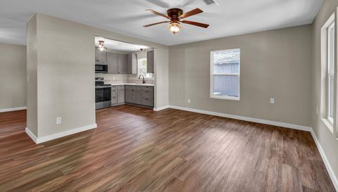 4922 County Road 937b