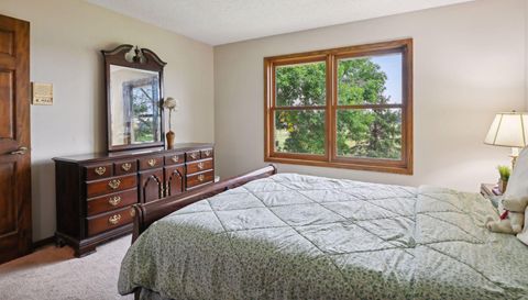 11292 Mount Curve Road